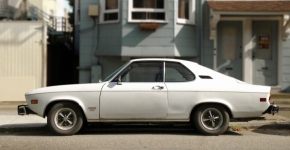 Легендарный заднеприводный Opel Manta A 1975 года