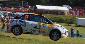 Opel ADAM R2 - чемпион ралли